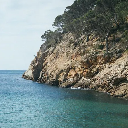 Kampaoh Cala Pola Camping *